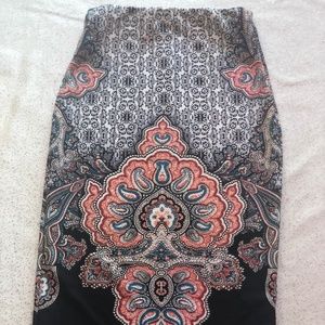 {LIKE NEW} Pencil Skirt